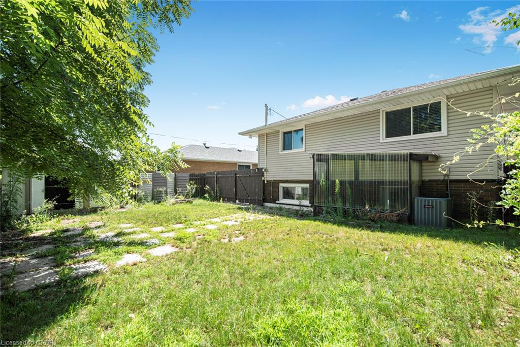 100 Mountain Avenue N Property Photo 40