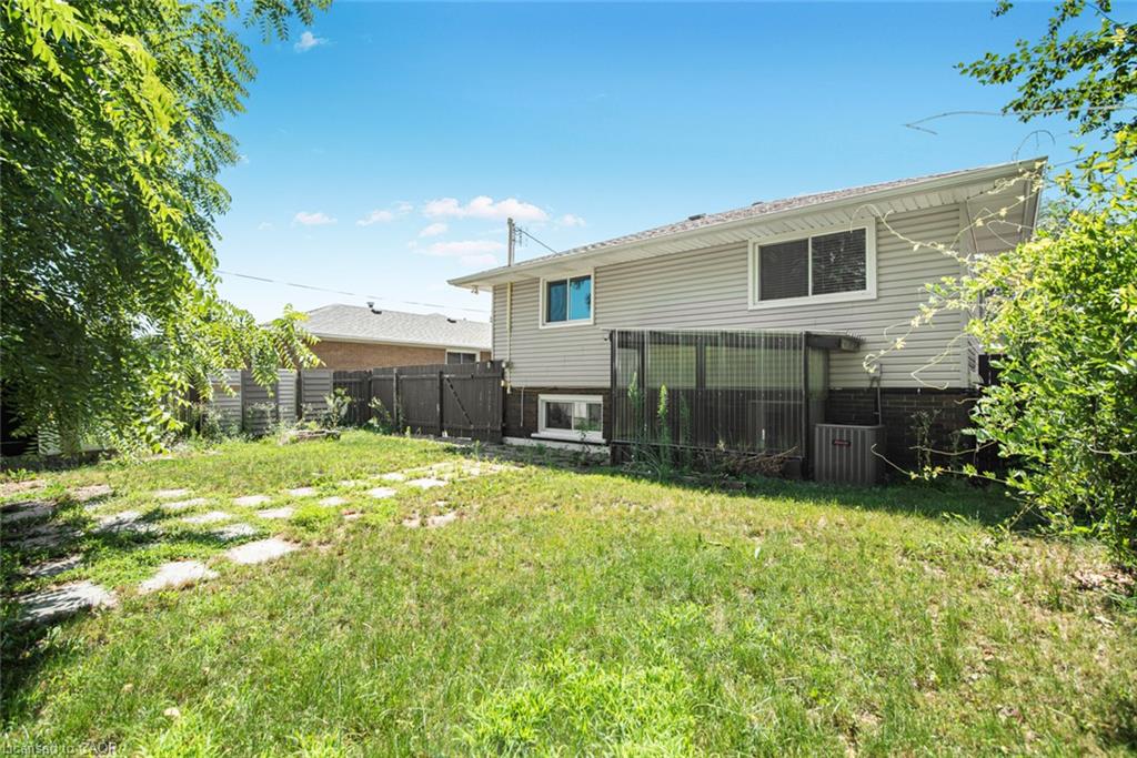 100 Mountain Avenue N Property Photo 42