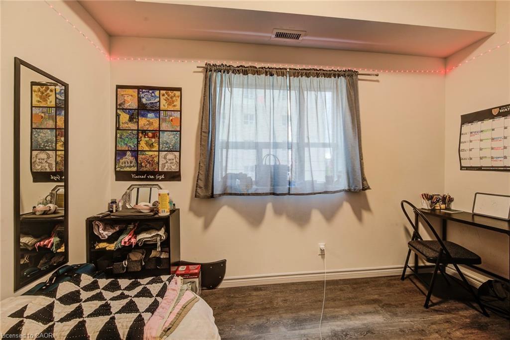 205-269 Sunview Street Property Photo 9