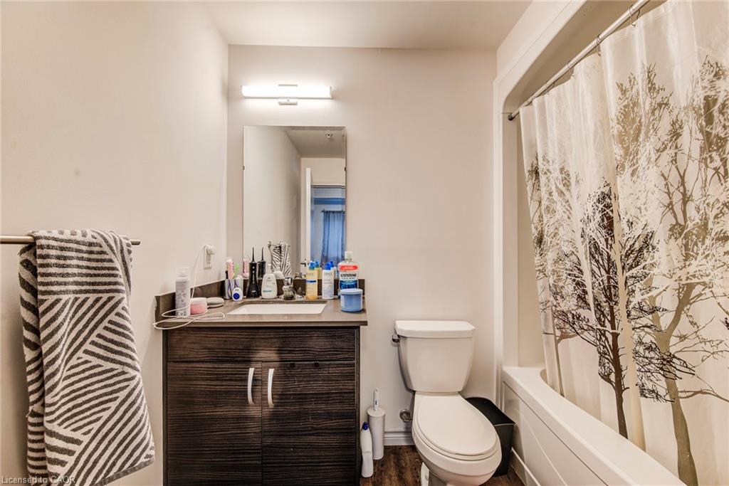 205-269 Sunview Street Property Photo 12