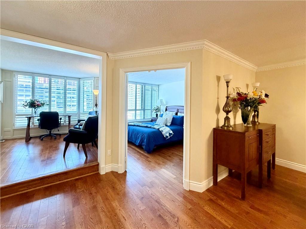 602-130 Carlton Street Property Photo 14