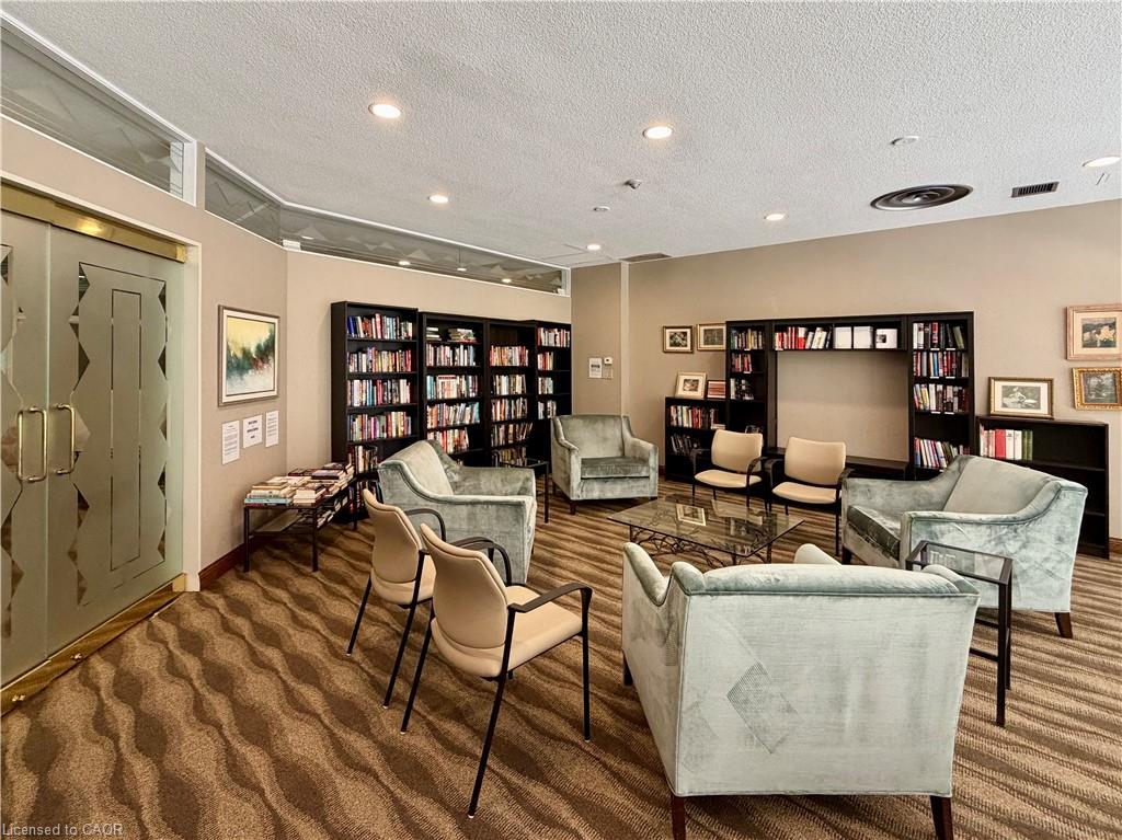 602-130 Carlton Street Property Photo 40