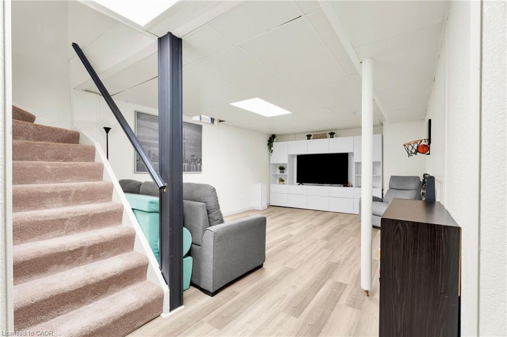 22 Mccullough Crescent Property Photo 22