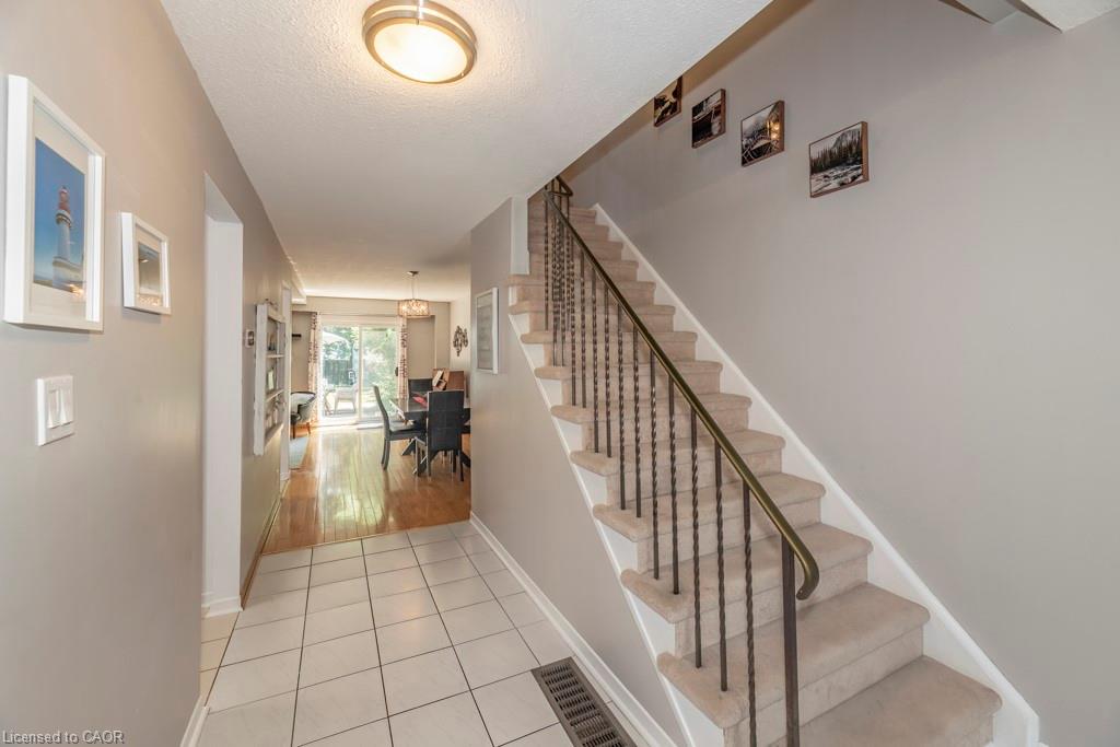 2960 Windjammer Road Property Photo 5