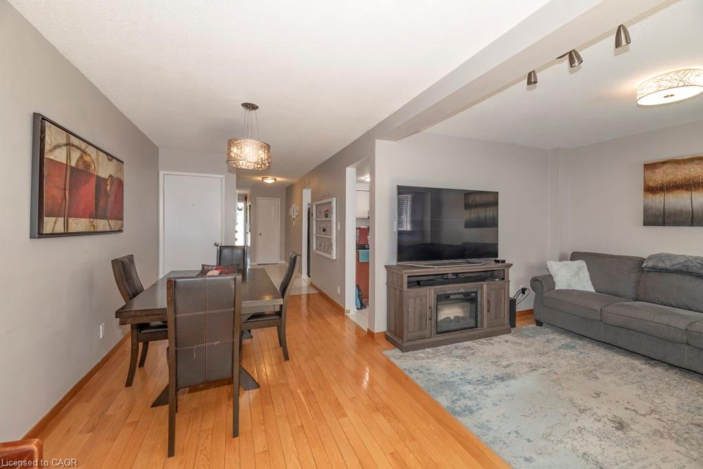 2960 Windjammer Road Property Photo 8