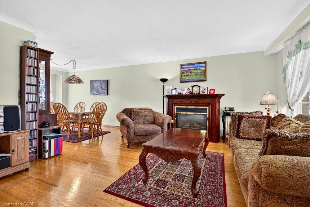 2440 Cyprus Avenue Property Photo 12