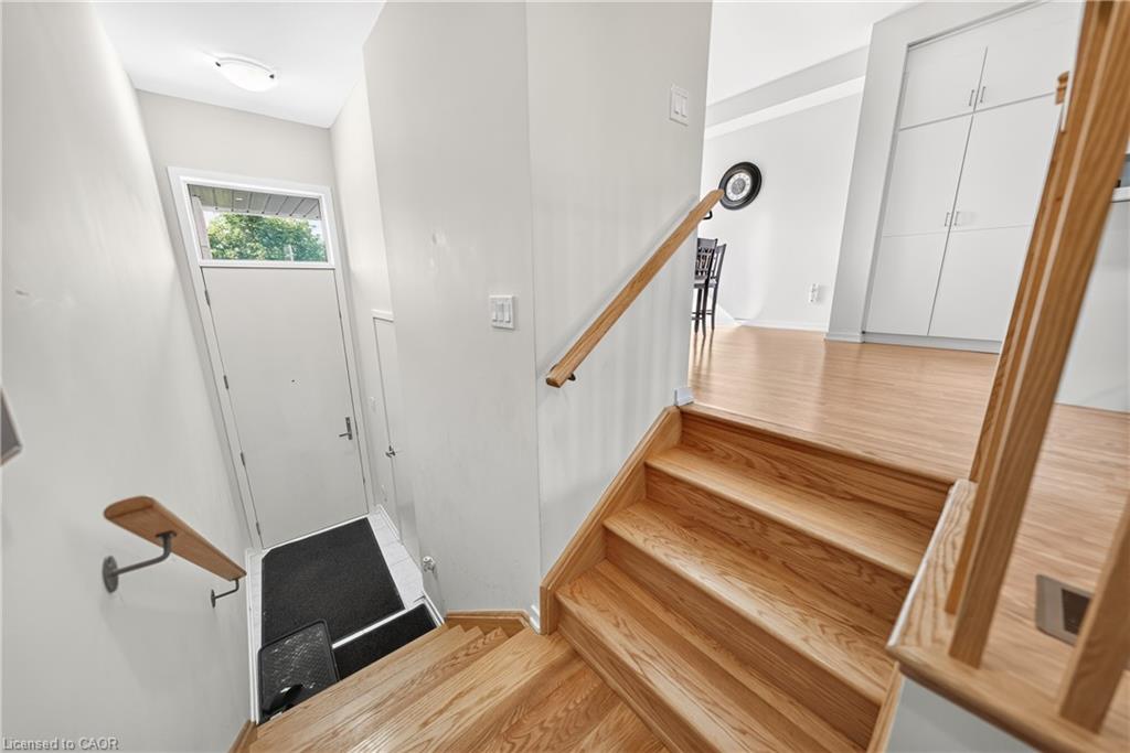 49 Lambert Lane Property Photo 3