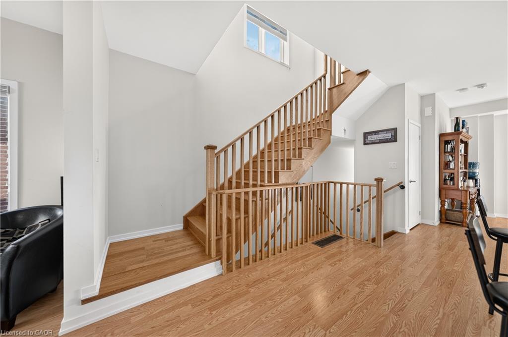 49 Lambert Lane Property Photo 20