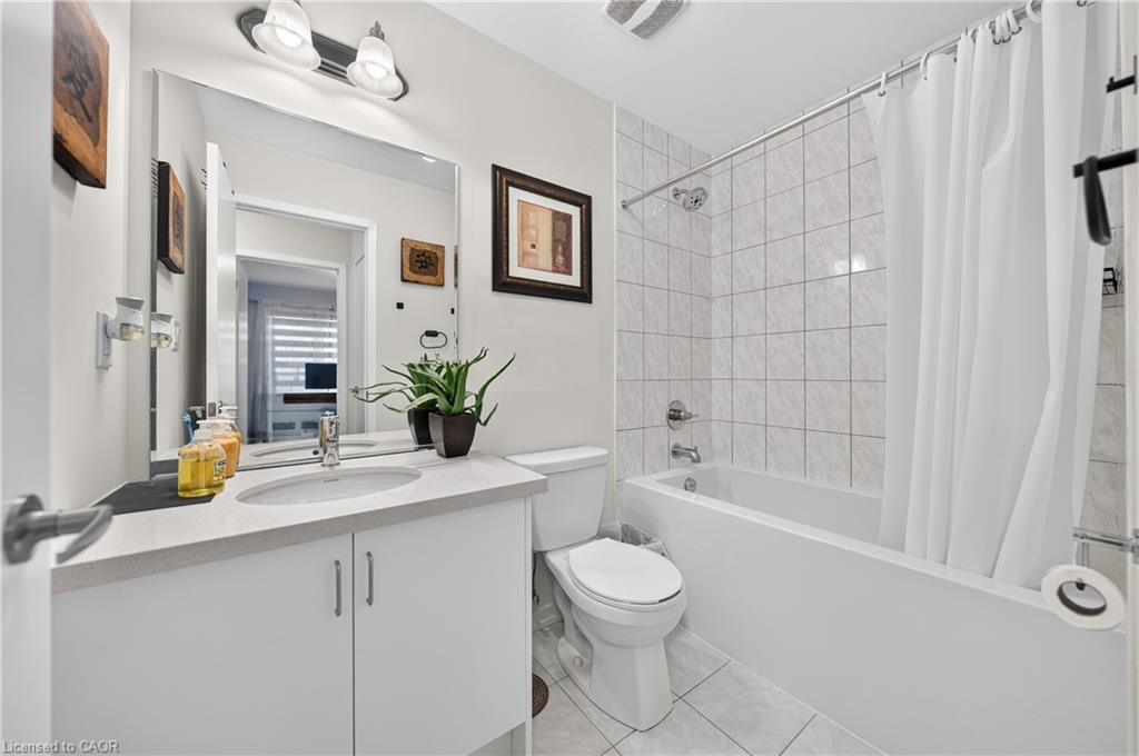 49 Lambert Lane Property Photo 30