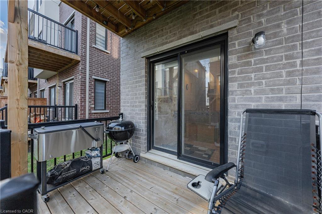 49 Lambert Lane Property Photo 40
