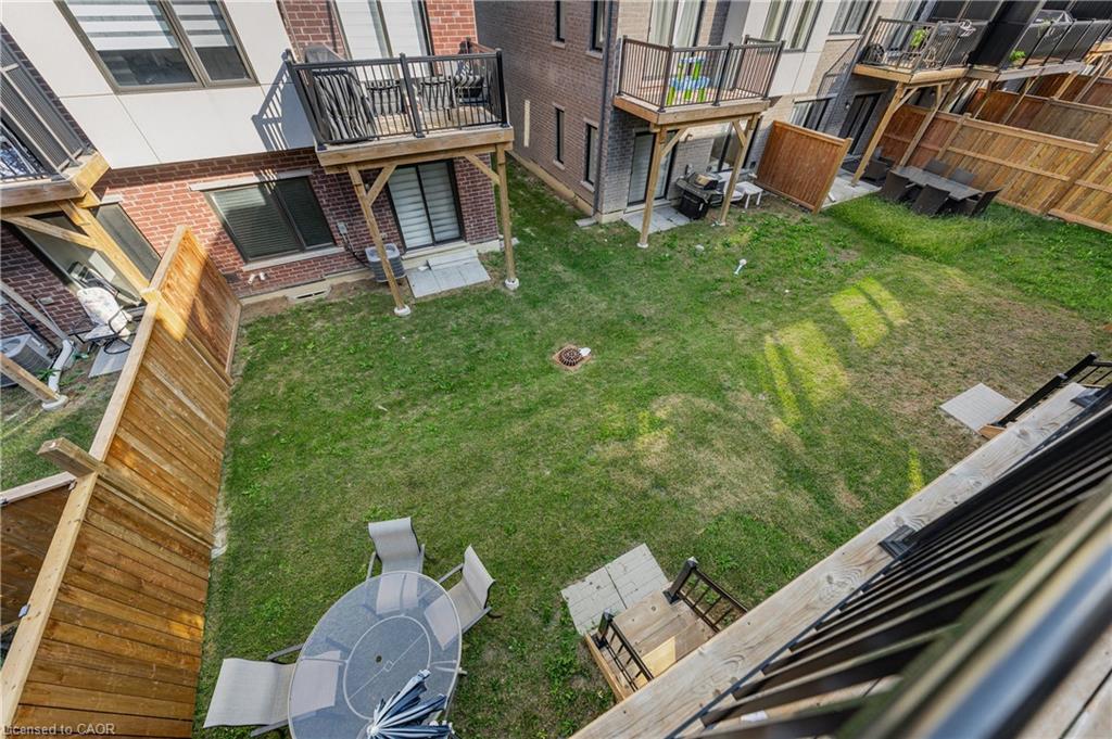 49 Lambert Lane Property Photo 46