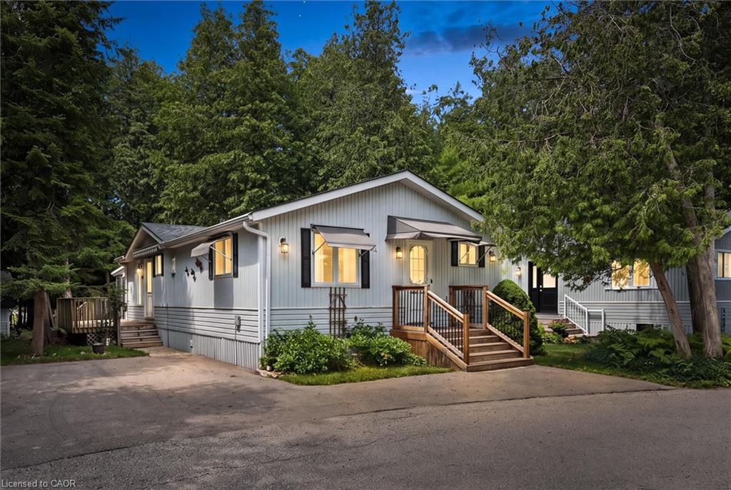 4 Spruce Avenue Property Photo 1