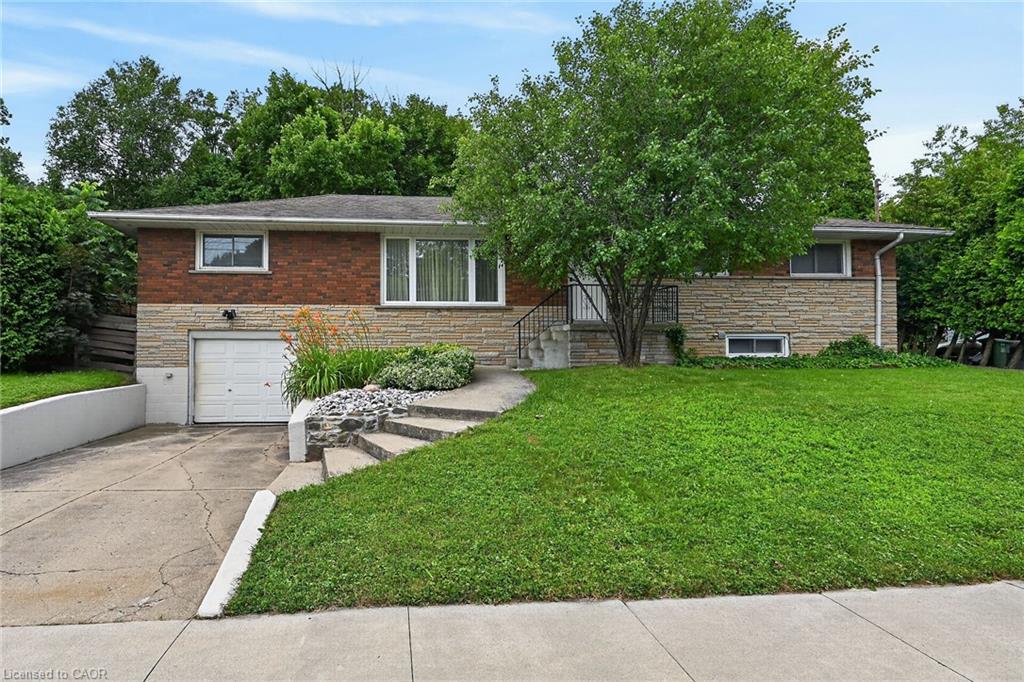 27 Ainslie Avenue Property Photo 2