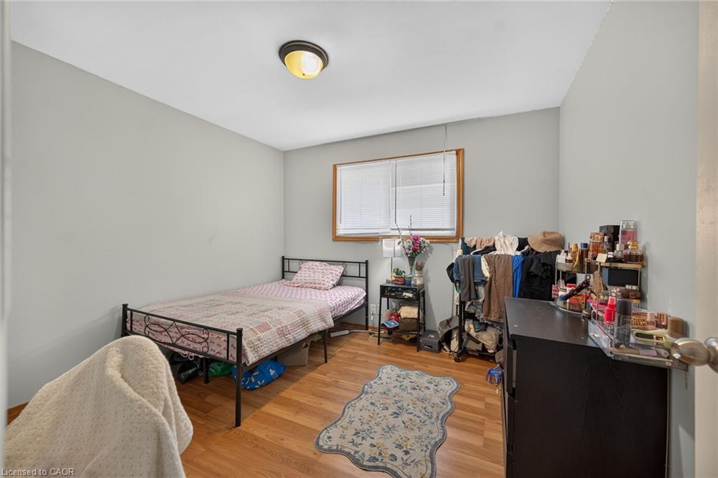 27 Ainslie Avenue Property Photo 19