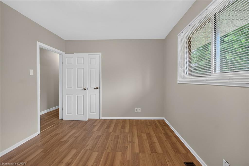 27 Ainslie Avenue Property Photo 22