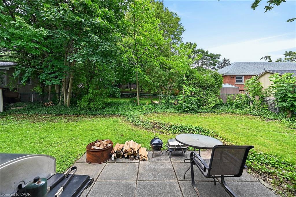27 Ainslie Avenue Property Photo 48