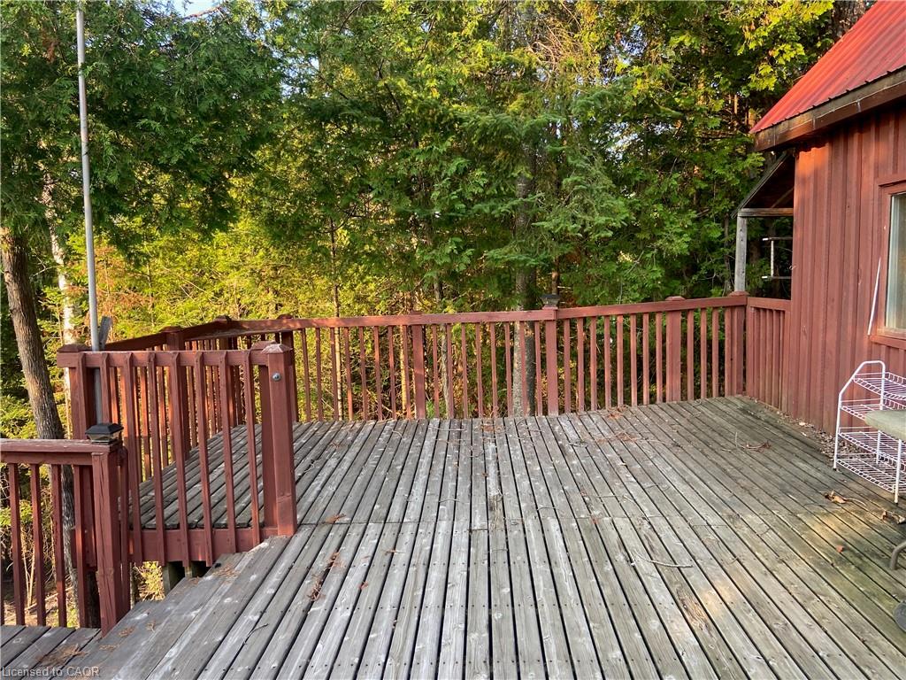 376 Faradale Court Property Photo 23
