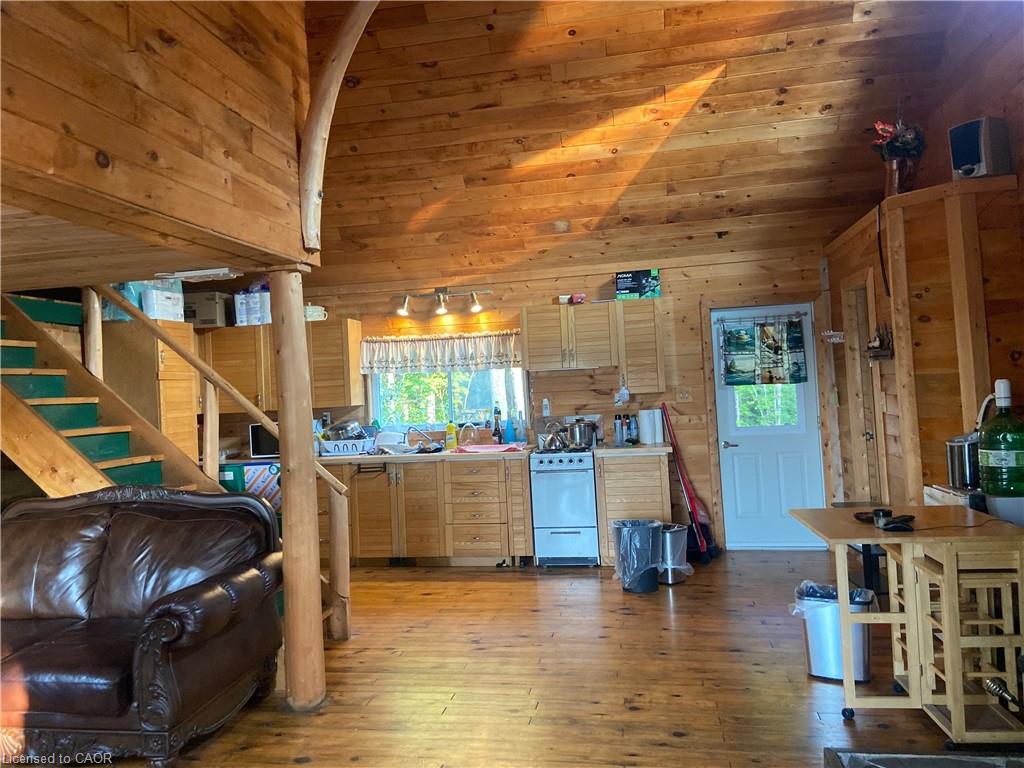 376 Faradale Court Property Photo 24