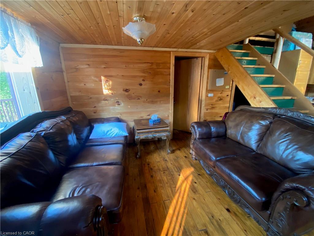 376 Faradale Court Property Photo 34
