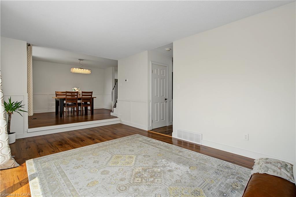 39 Southwood Drive Property Photo 6