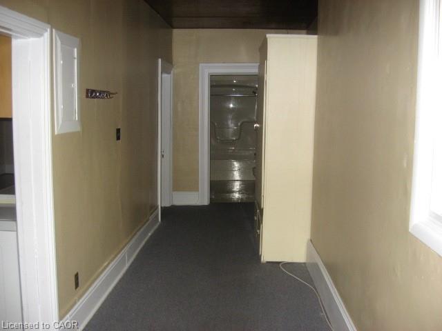 421 Main Street S Property Photo 19