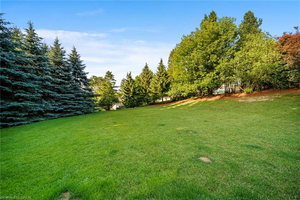 112 Dirksen Court Property Photo 41