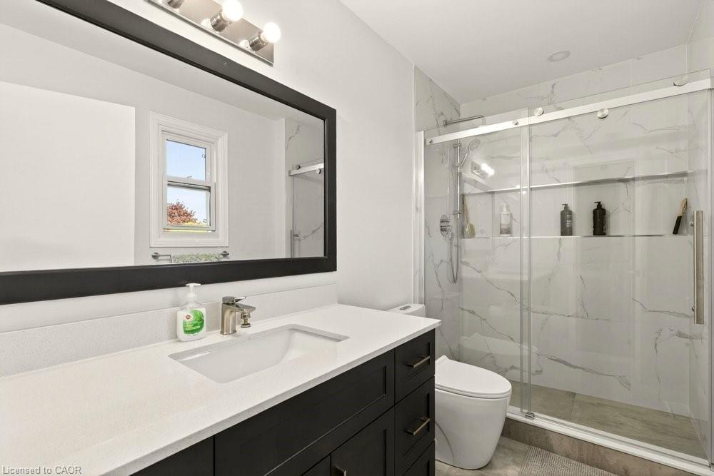 72 Gurnett Drive Property Photo 15