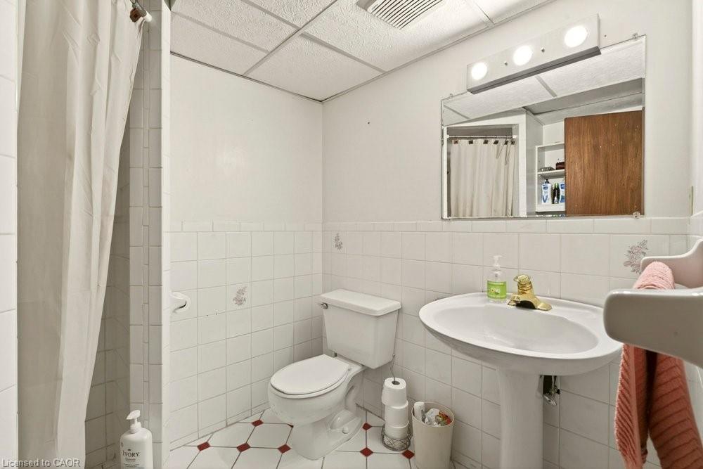 72 Gurnett Drive Property Photo 22