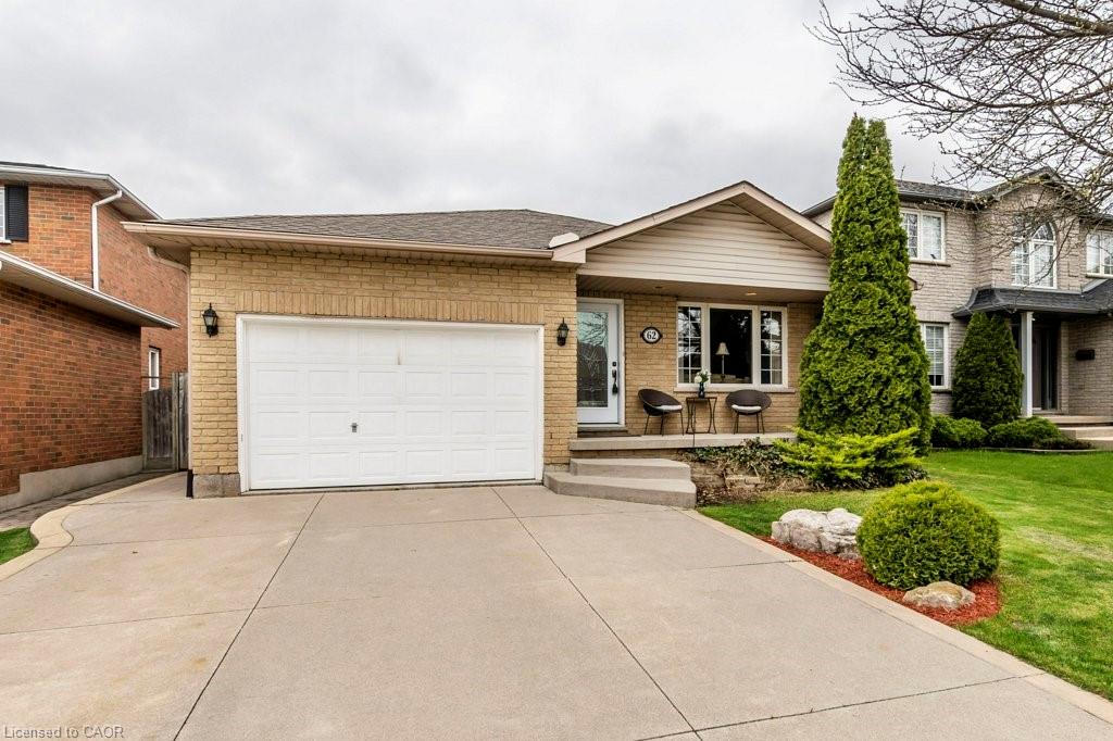 62 Spadara Drive Property Photo 2