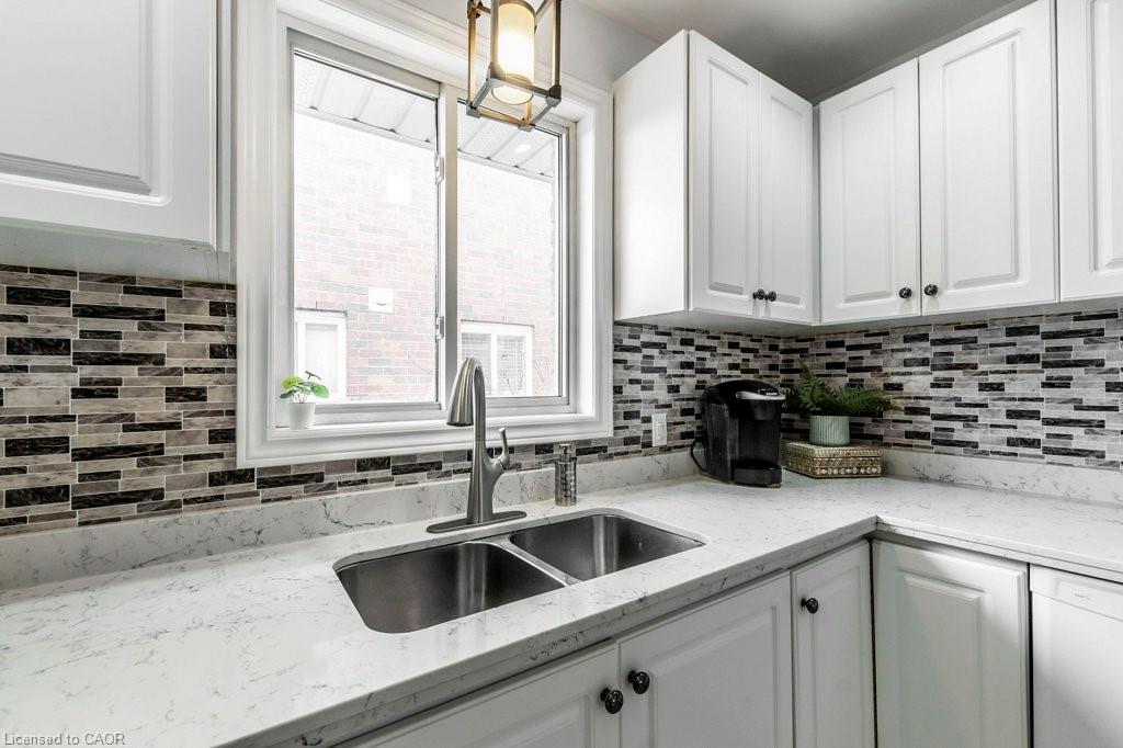 62 Spadara Drive Property Photo 17