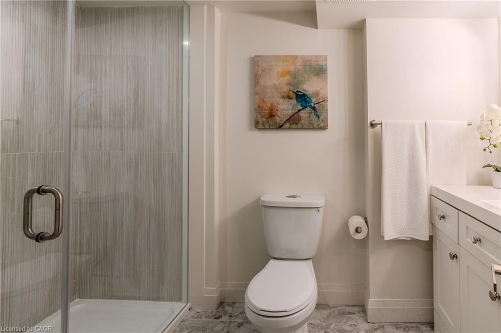 17 Woodsview Avenue Property Photo 26