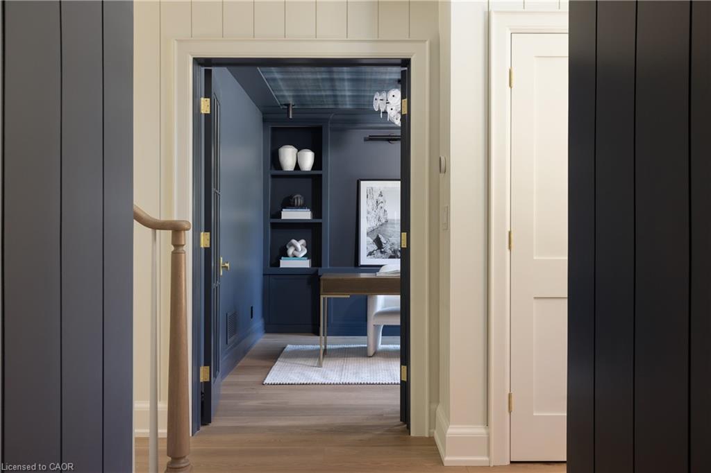 130 Edgecliffe Place Property Photo 18