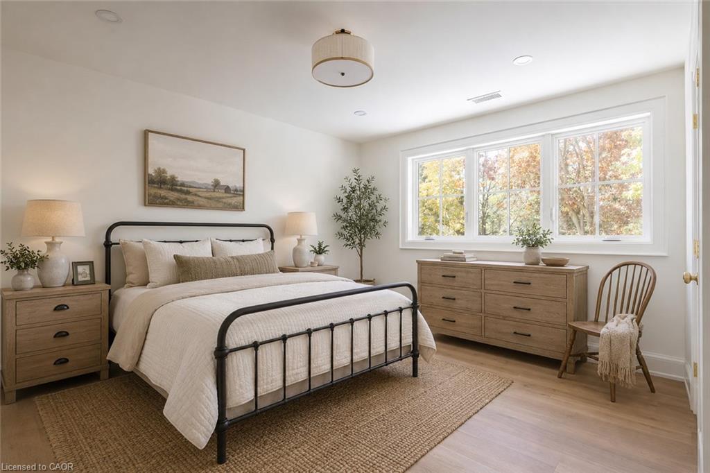 130 Edgecliffe Place Property Photo 35