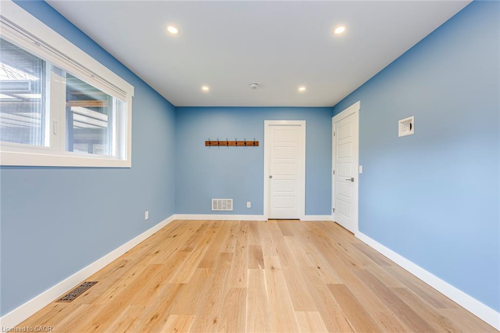 2128 Dunedin Road Property Photo 24
