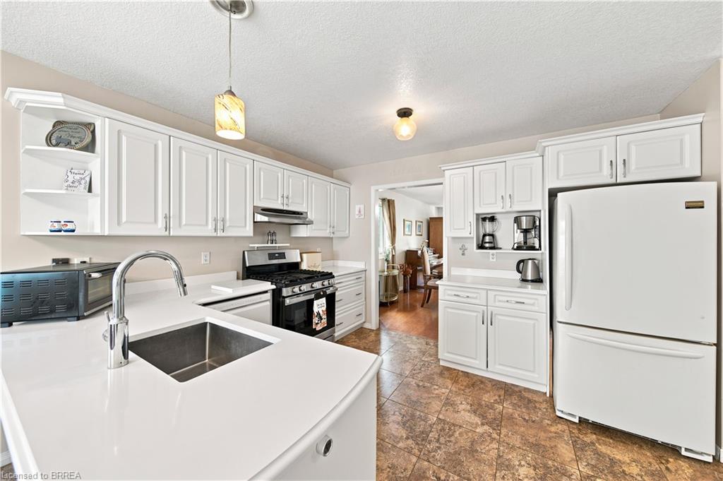 41 Griffiths Drive Property Photo 11
