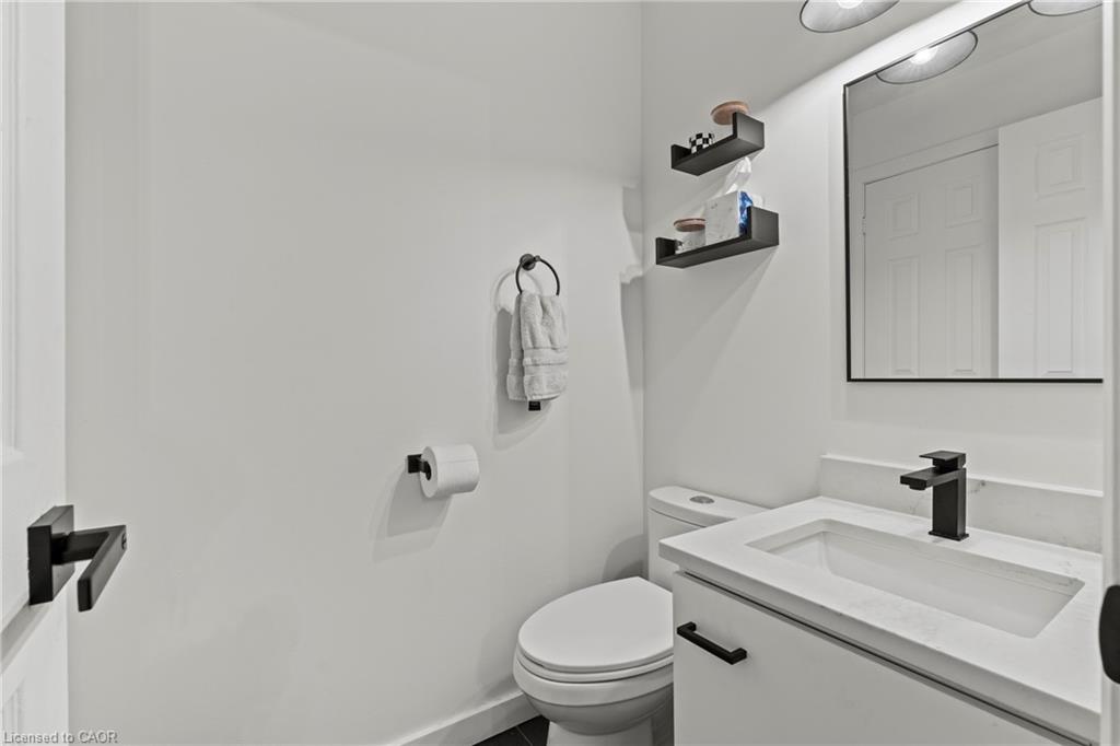5 Harbour Drive Property Photo 24