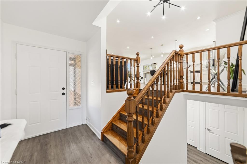 4 Ravine Crescent Property Photo 5