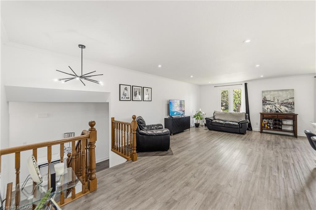 4 Ravine Crescent Property Photo 14