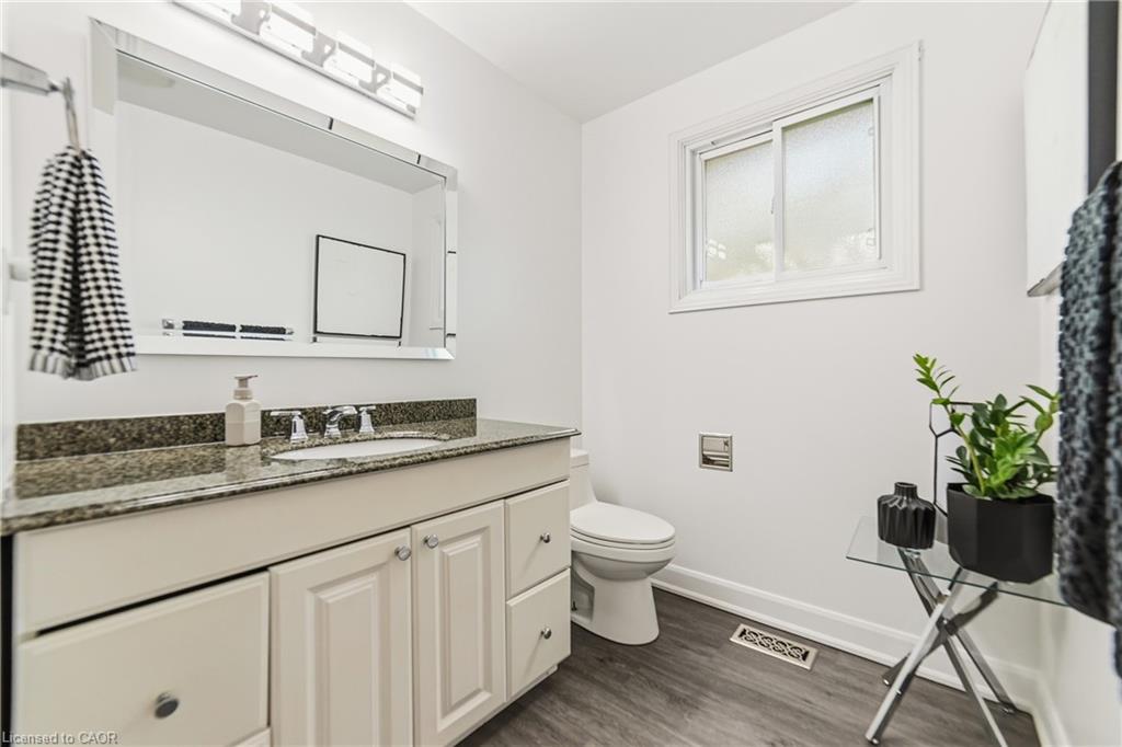 4 Ravine Crescent Property Photo 16
