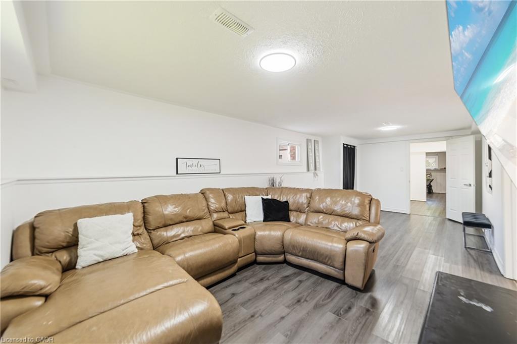 4 Ravine Crescent Property Photo 27