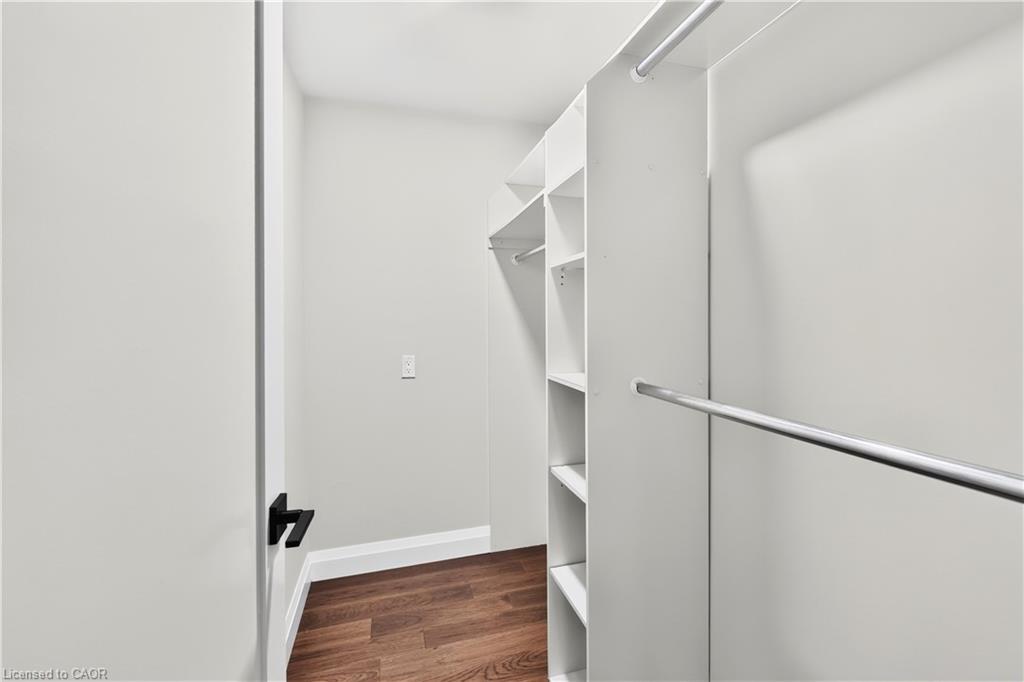 407-2511 Lakeshore Road W Property Photo 19