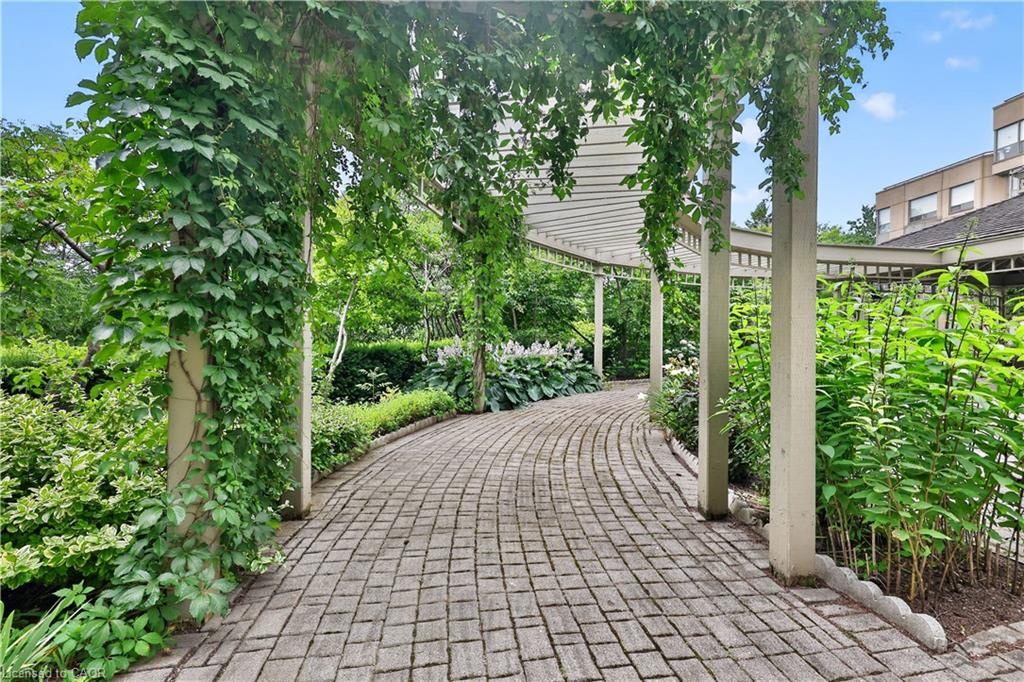 407-2511 Lakeshore Road W Property Photo 37
