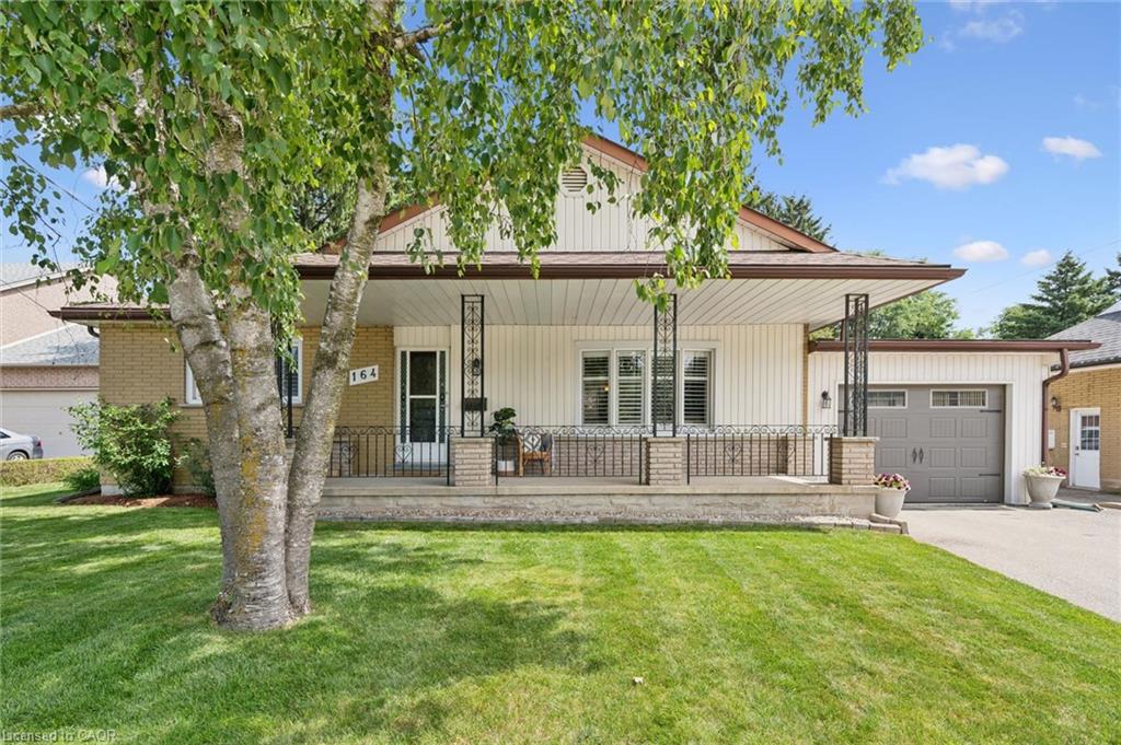 164 Bridge Street W Property Photo 1