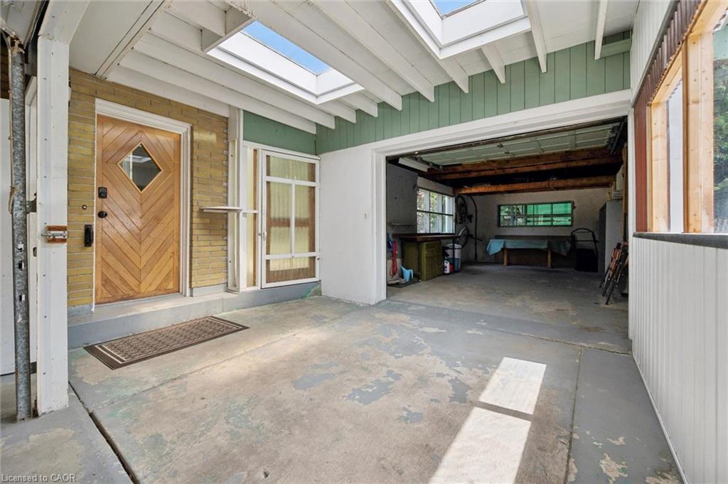 164 Bridge Street W Property Photo 31