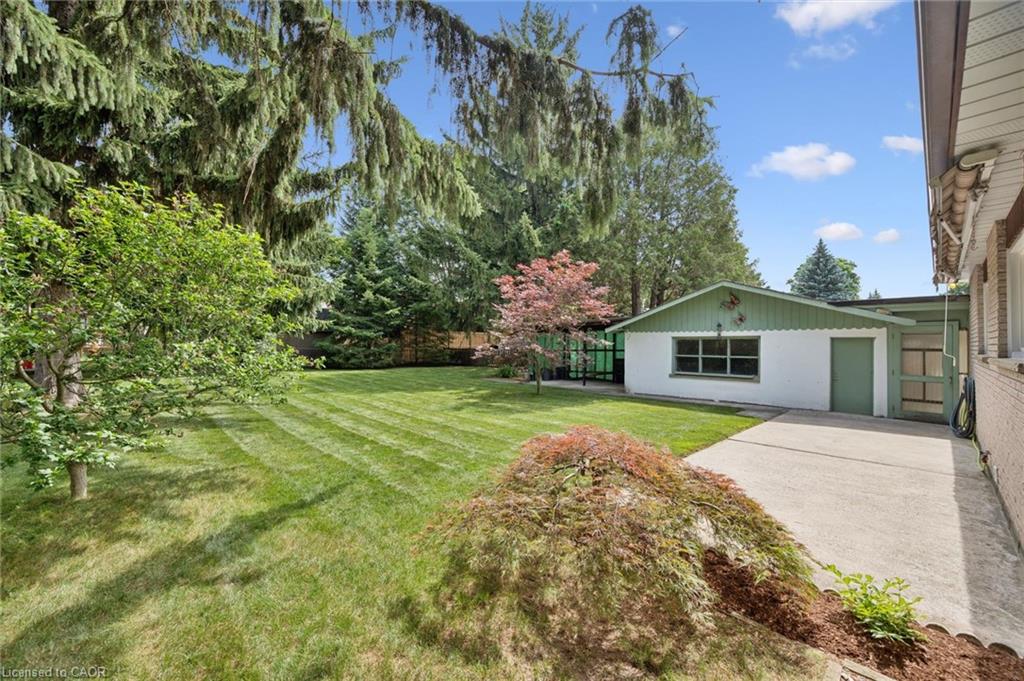 164 Bridge Street W Property Photo 38