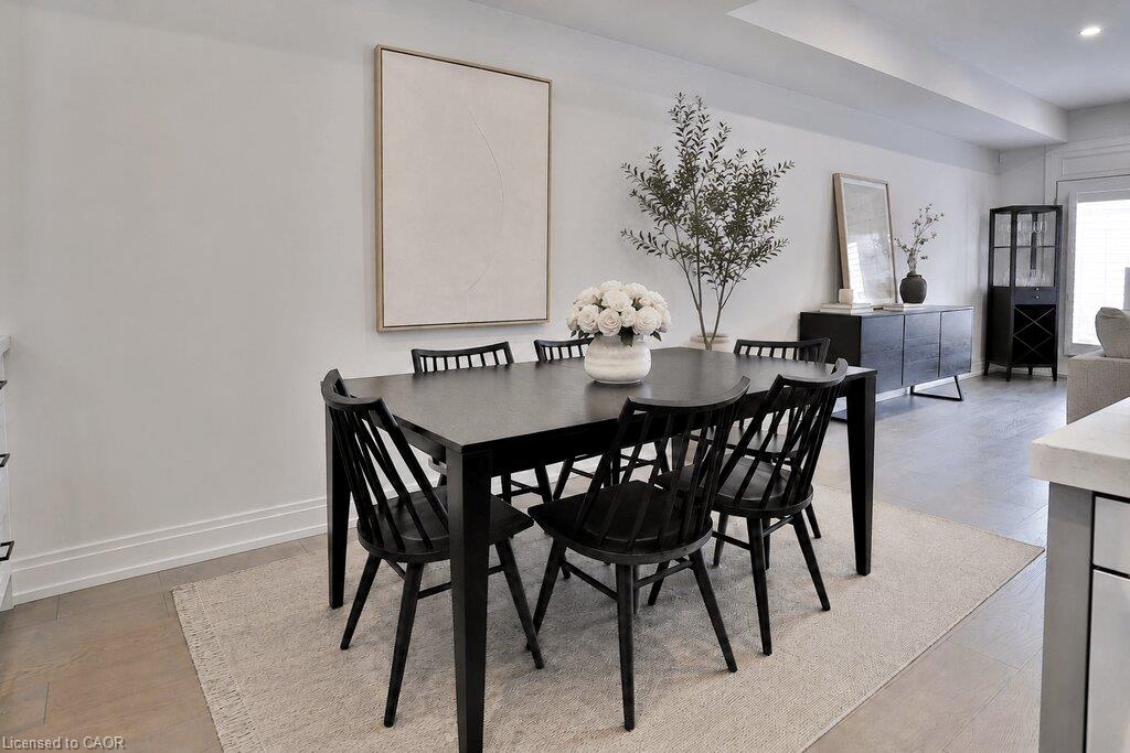 6 Iroquois Avenue Property Photo 7