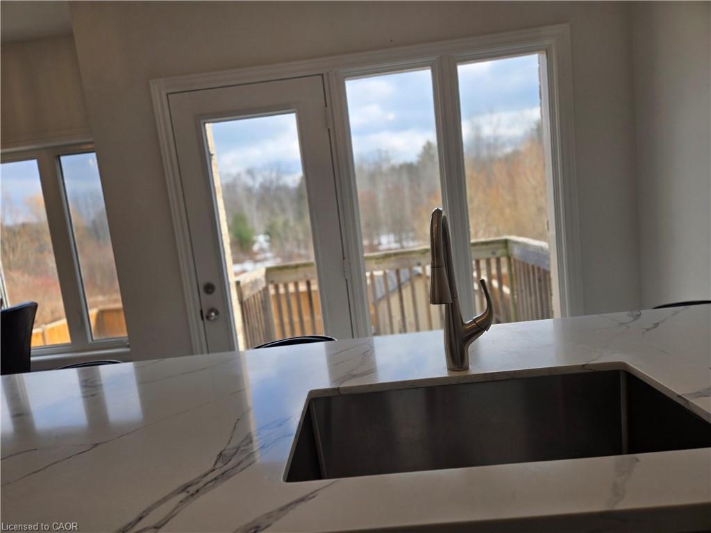 175 Gold Park Gate Property Photo 12