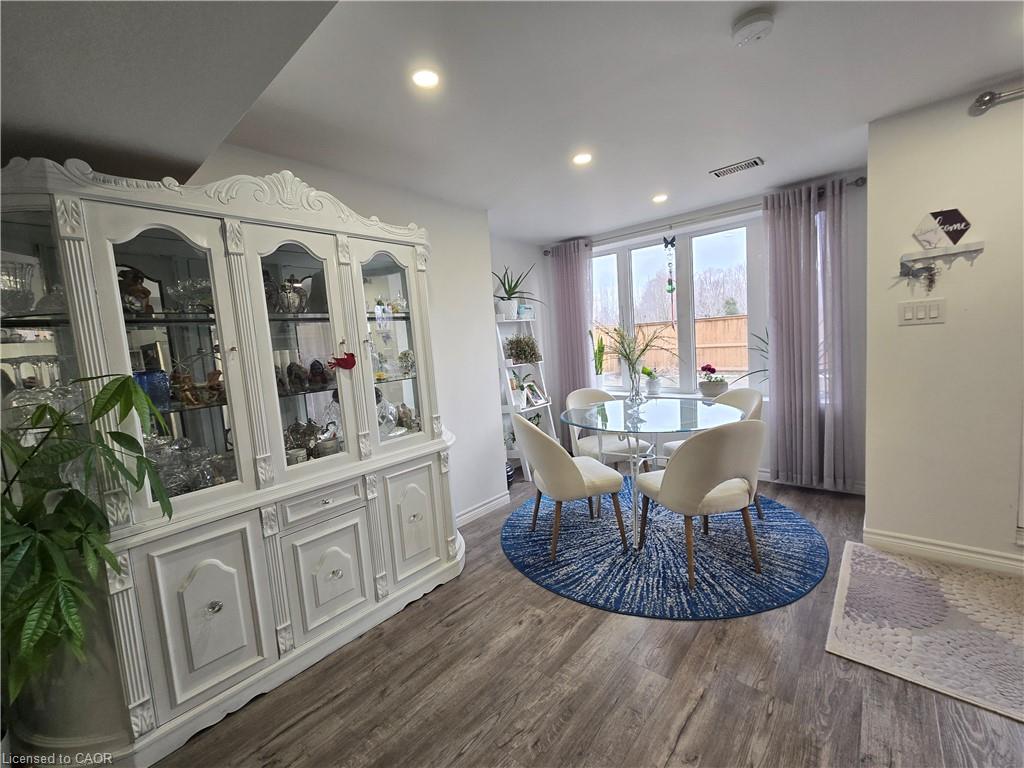 175 Gold Park Gate Property Photo 38