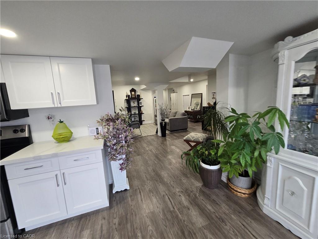 175 Gold Park Gate Property Photo 44