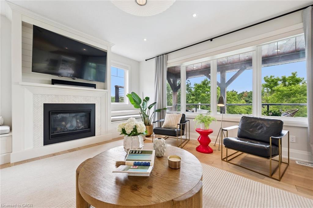 22 Hilltop Road Property Photo 18